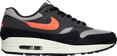 nike air max 1 zwart grijs heren|air max 1 shirt.